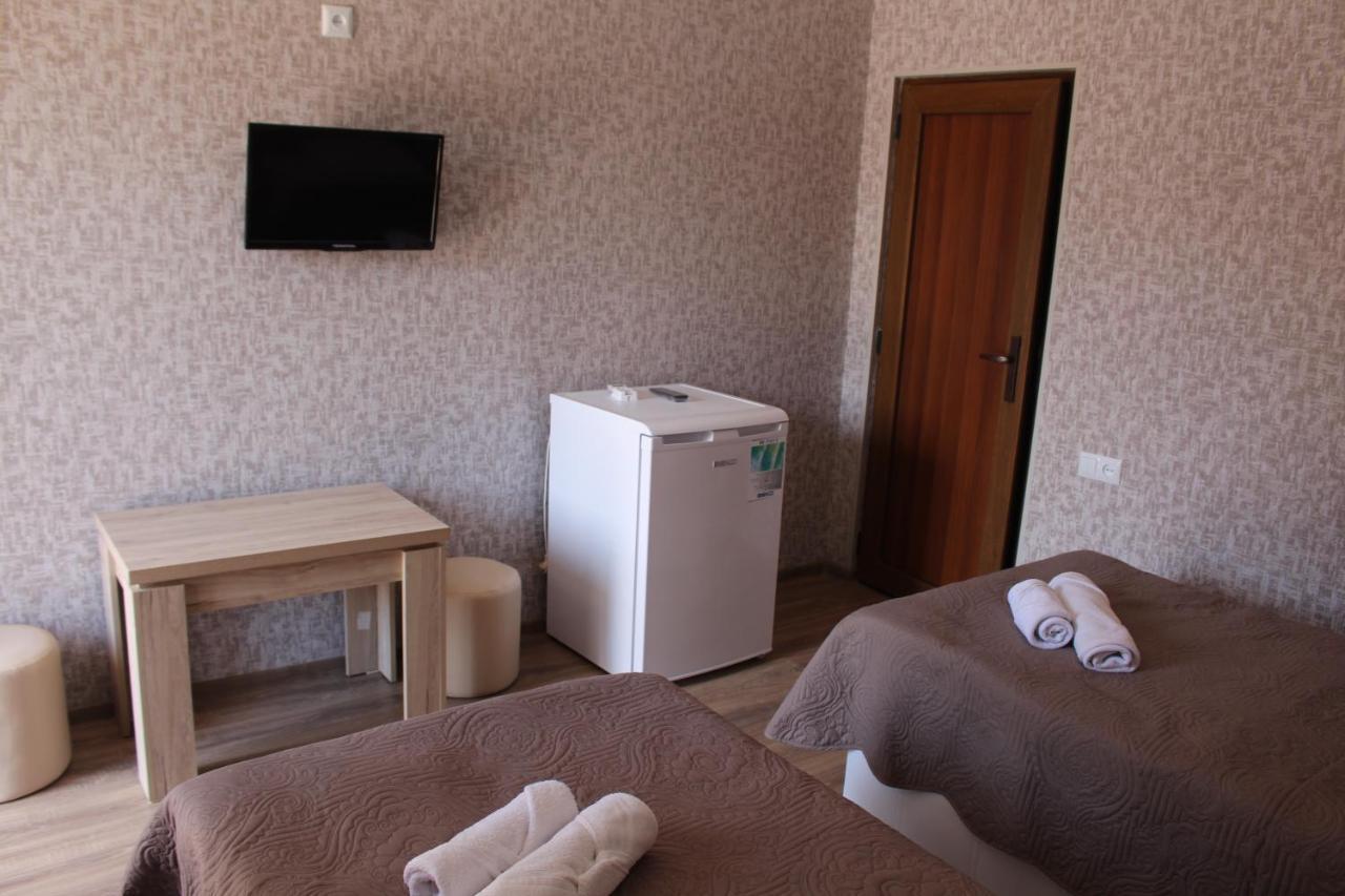 Hotel Rabati アハルツィヘ エクステリア 写真